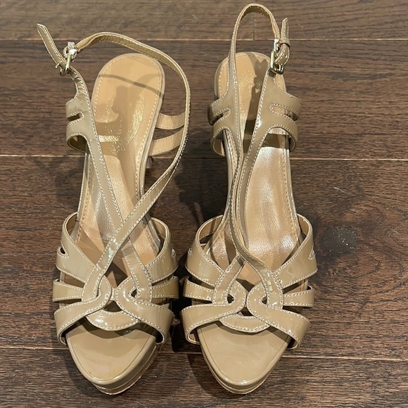 Elie Tahari Nude Sandals size 39/9 - Picture 2 of 8